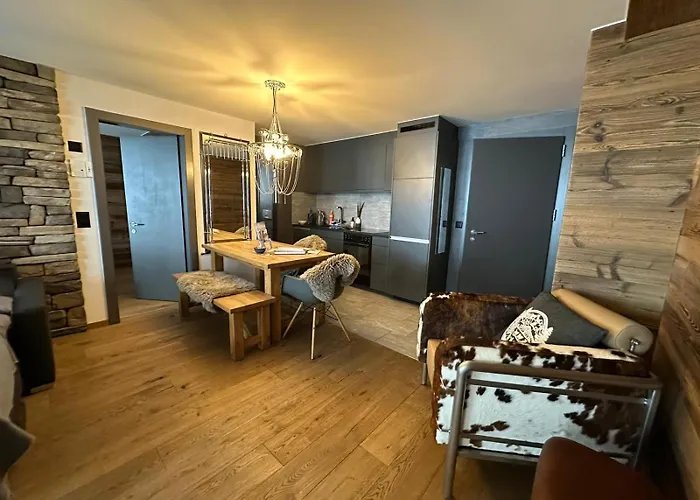 Z Апартаменты *